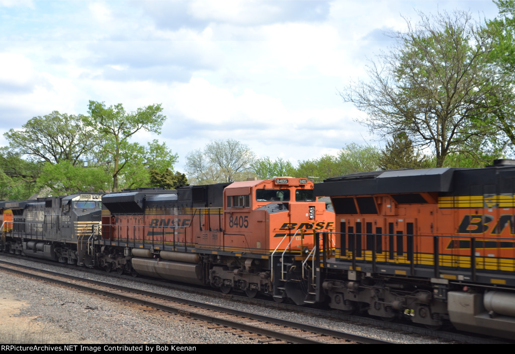 BNSF 8405